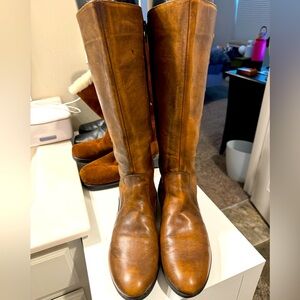 NWOB Born Boots Golden Brown Size 10